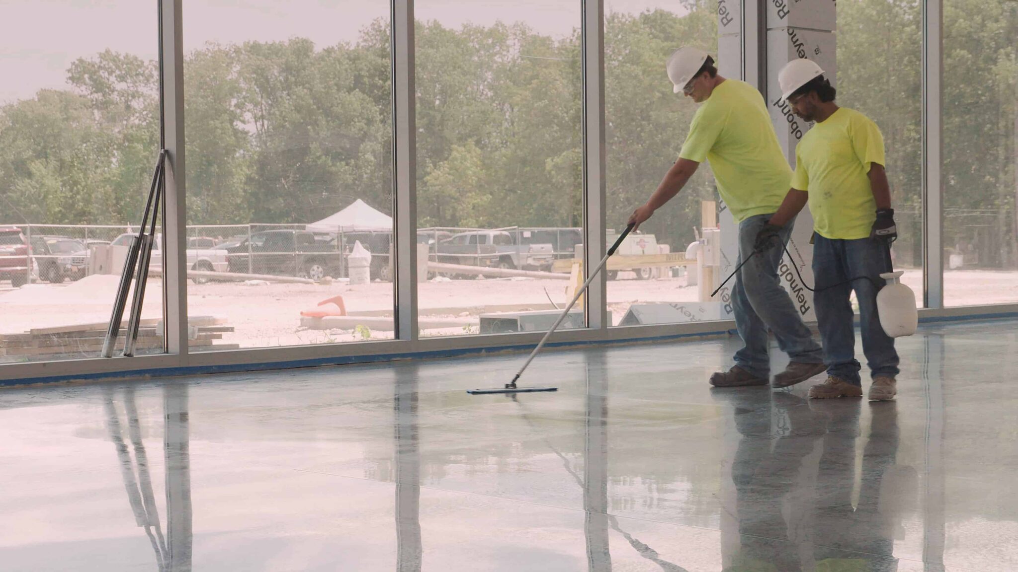 Polished Concrete Flooring Dubai & UAE | Durable & Stylish Floors